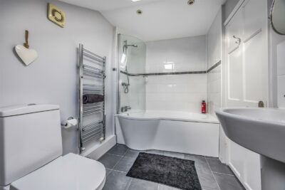 house for sale helston drive