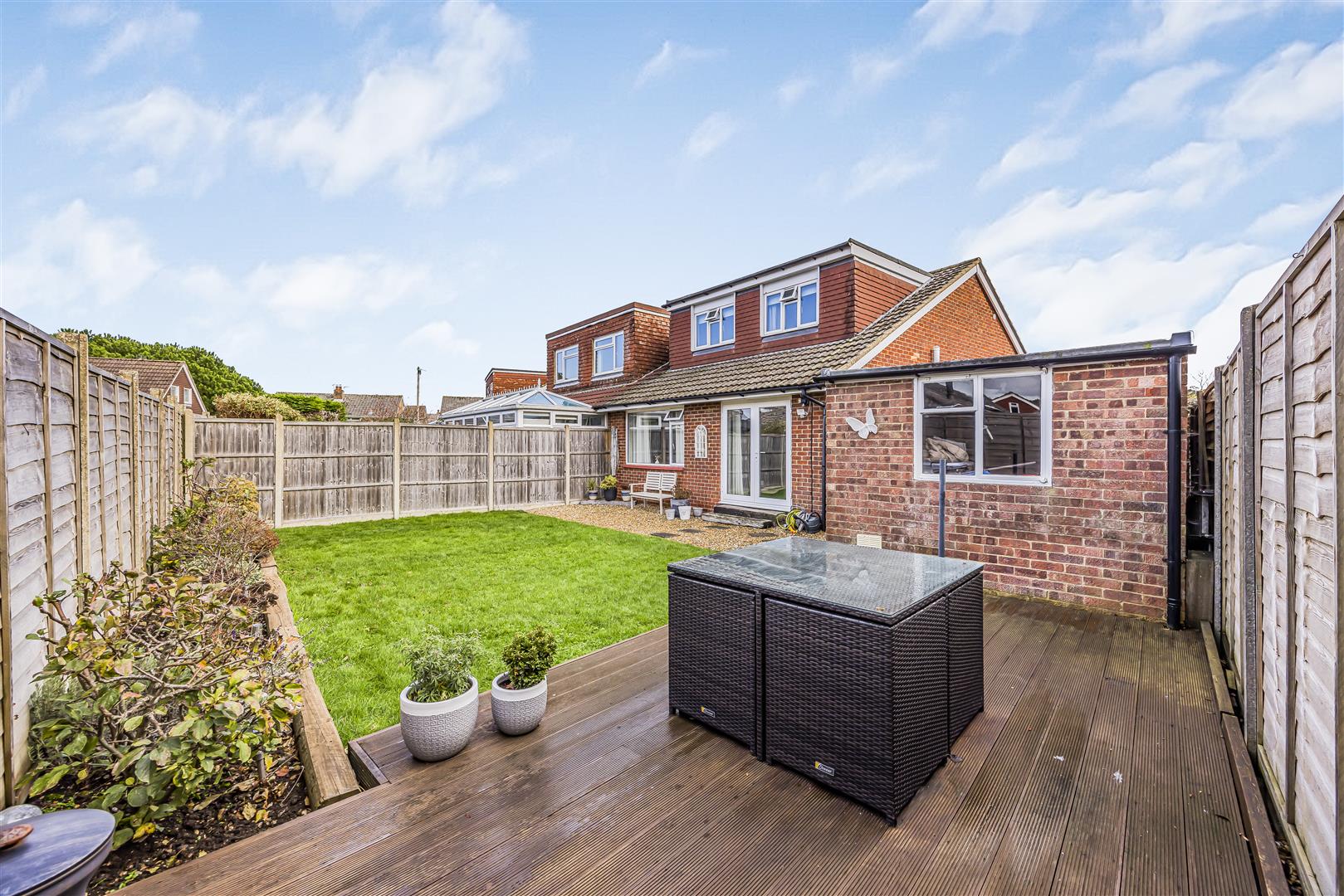 house for sale helston drive