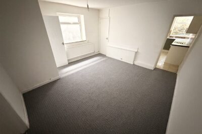 flat for rent robert street