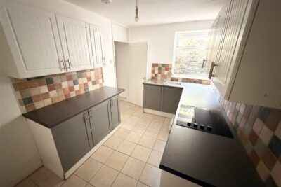 flat for rent robert street