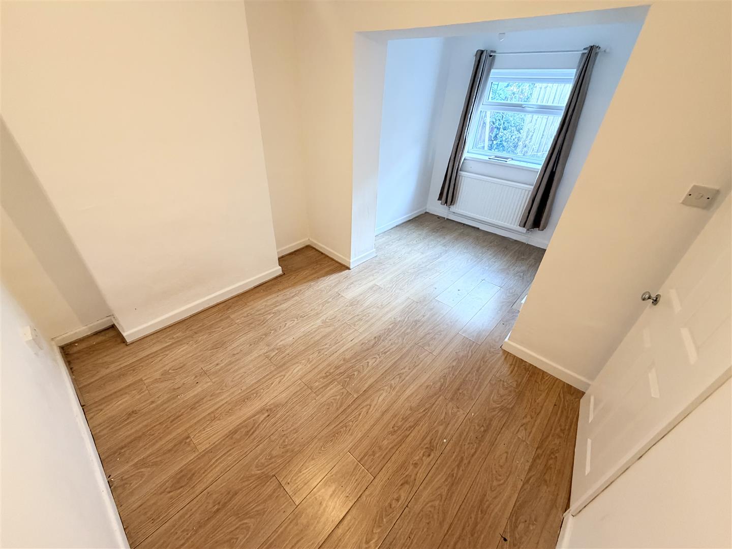 house - terraced for rent rickard terrace