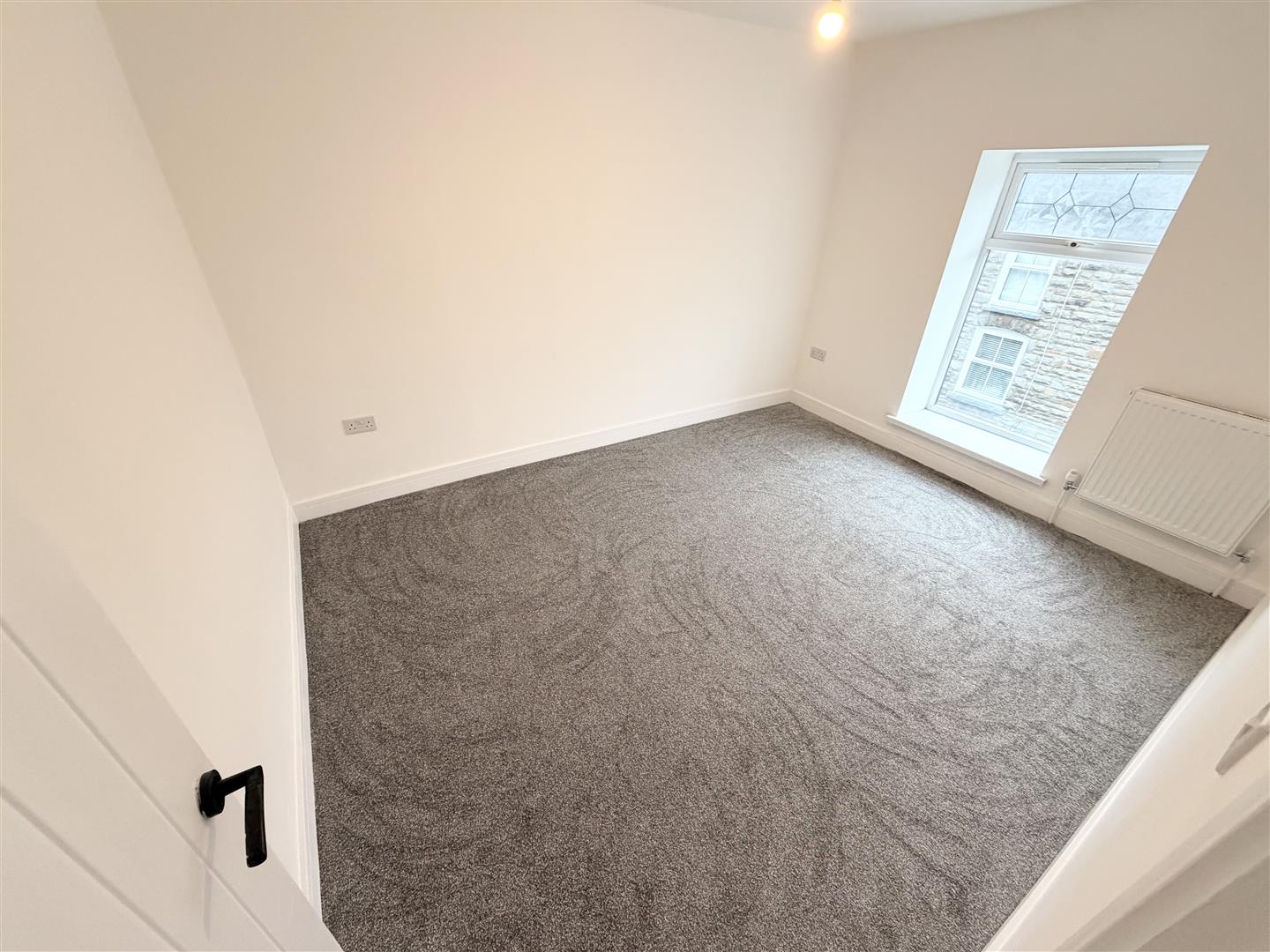 house - terraced for rent prospect place