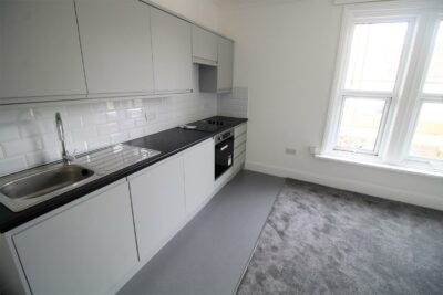 flat for rent francis avenue