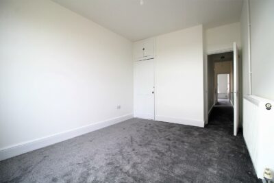 flat for rent francis avenue