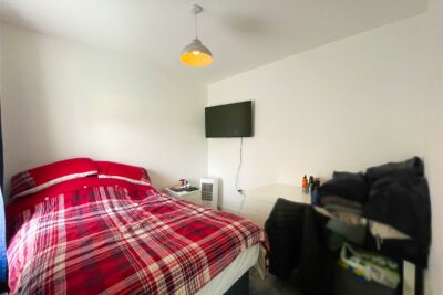 house - terraced for sale park street