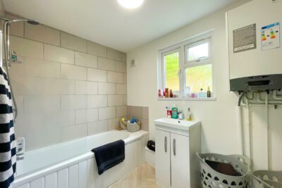 house - terraced for sale park street