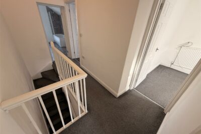 house - terraced for rent wingfield street