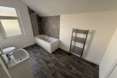 house - terraced for rent wingfield street