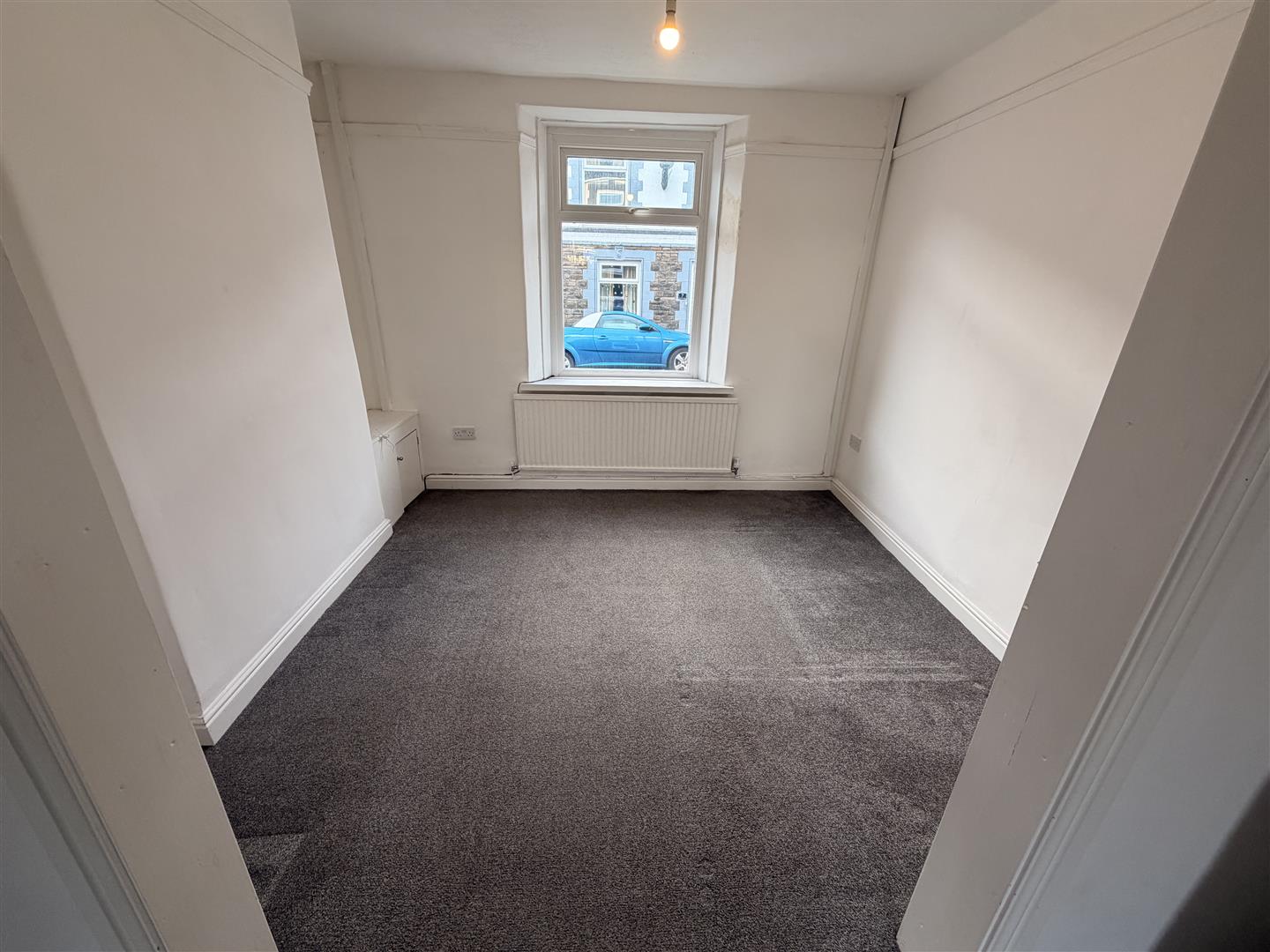 house - terraced for rent wingfield street