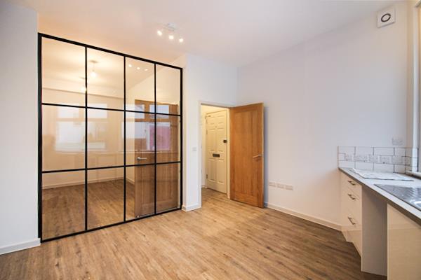 apartment for rent victoria road north