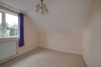 room for rent 12 maple wood