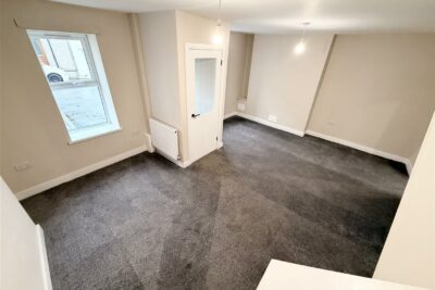 house for rent manest street