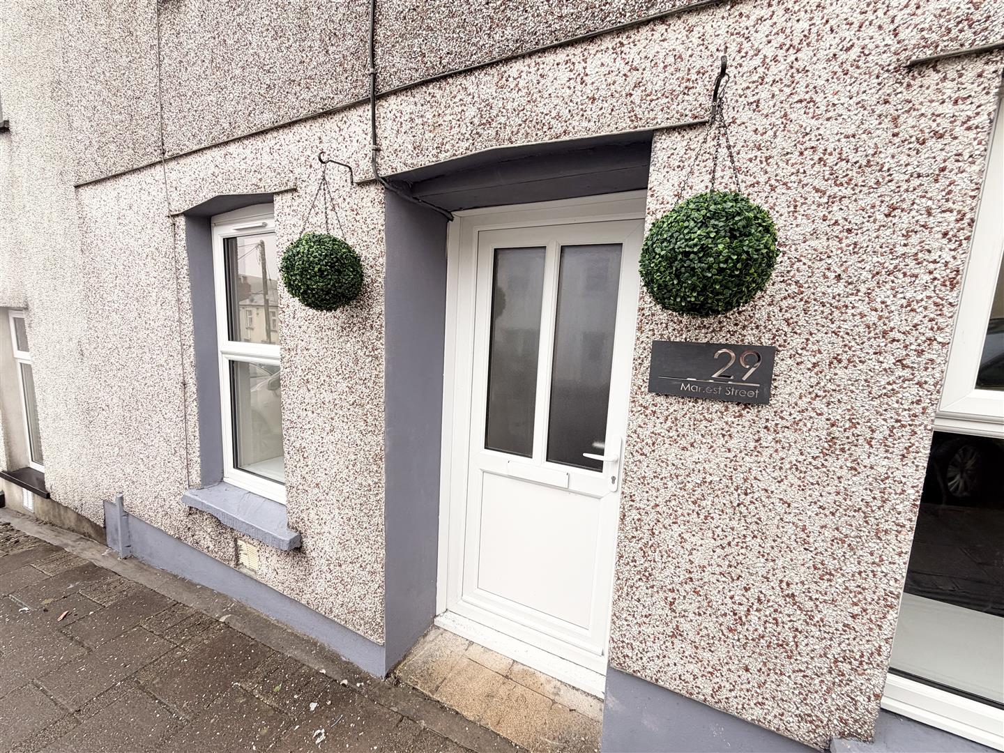 house for rent manest street