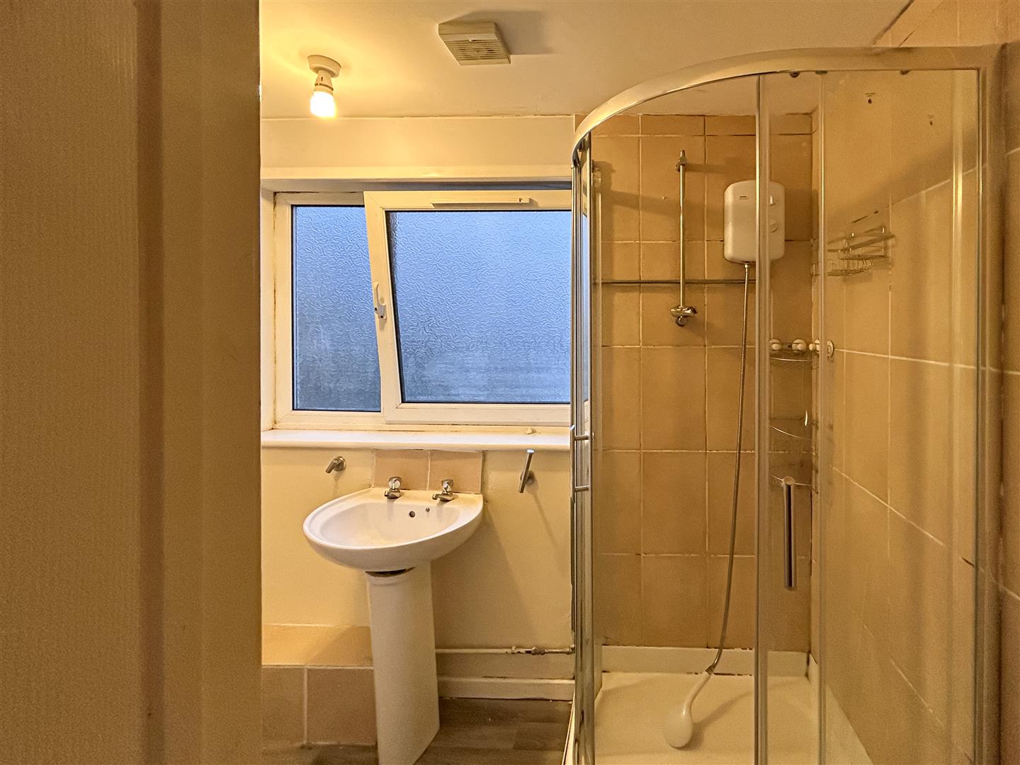 house - terraced for sale queen street