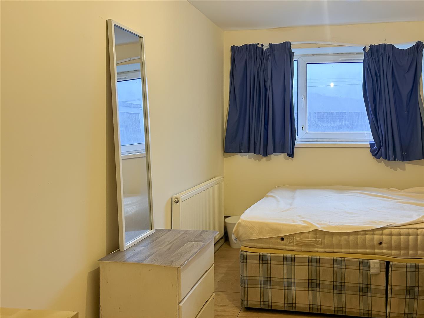 house - terraced for sale queen street