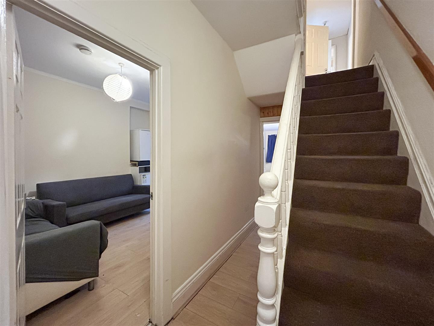 house - terraced for sale queen street