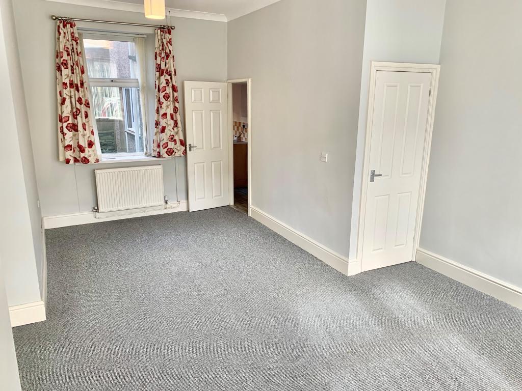 house - terraced for rent rickards street