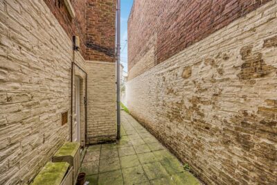 flat for sale victoria road north