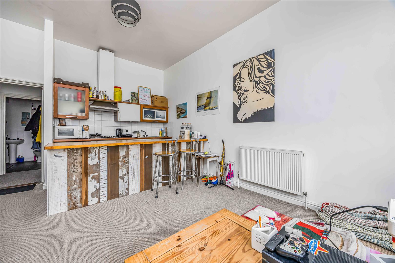 flat for sale victoria road north
