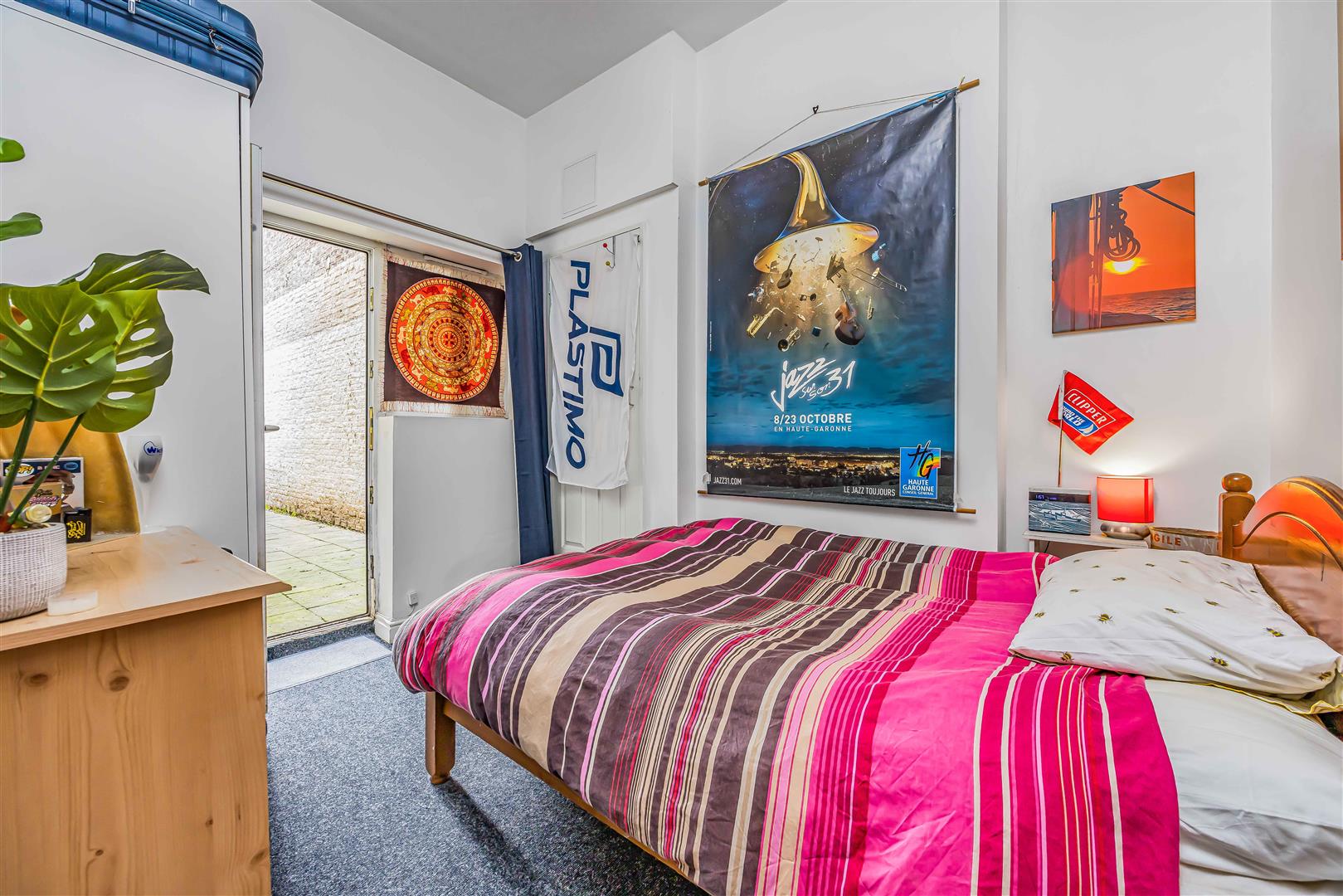 flat for sale victoria road north