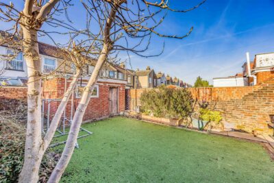 house for sale gladys avenue