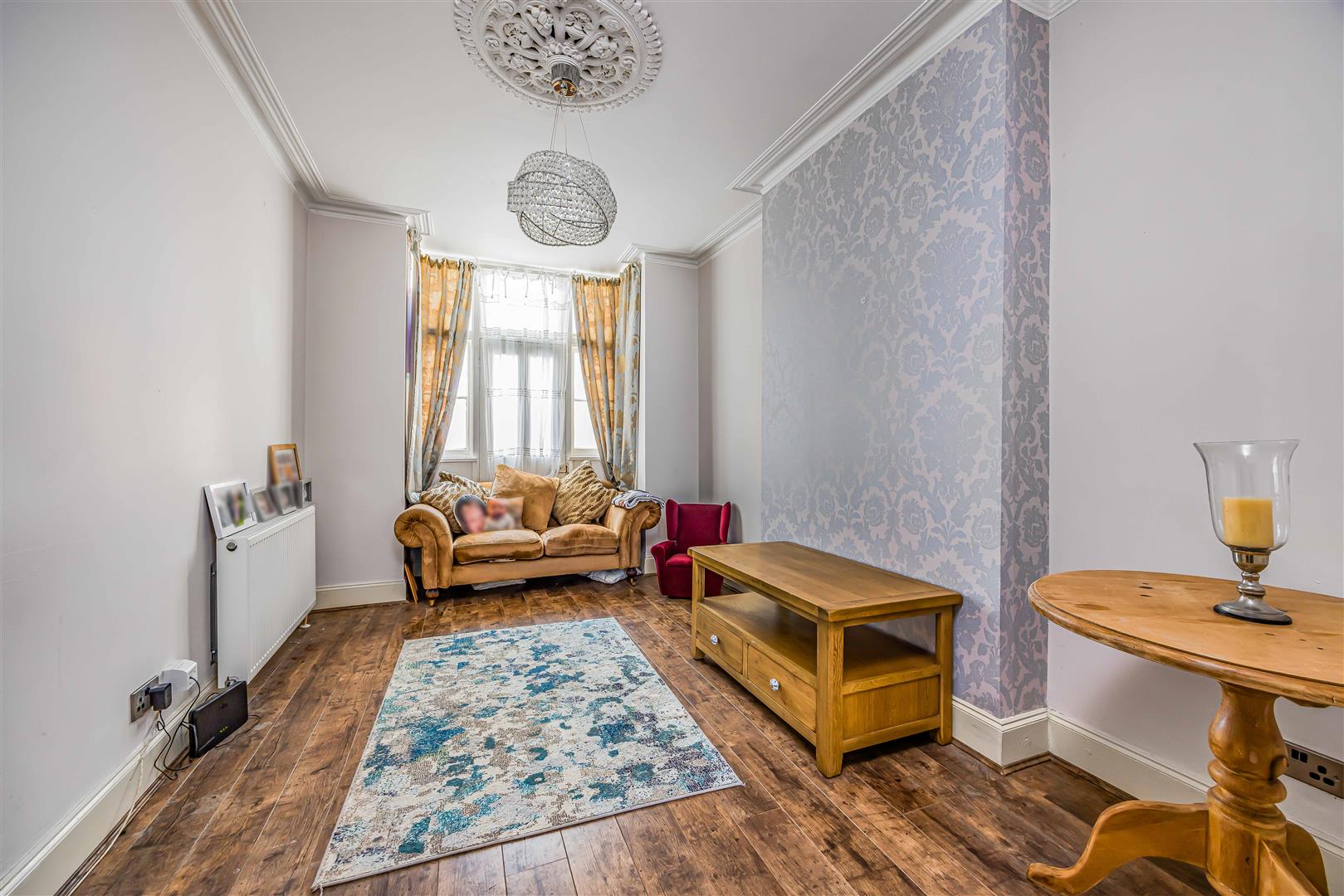 house for sale gladys avenue