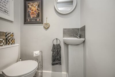 house - end terrace for sale high walk