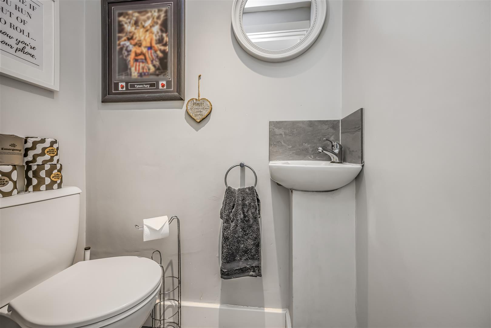 house - end terrace for sale high walk