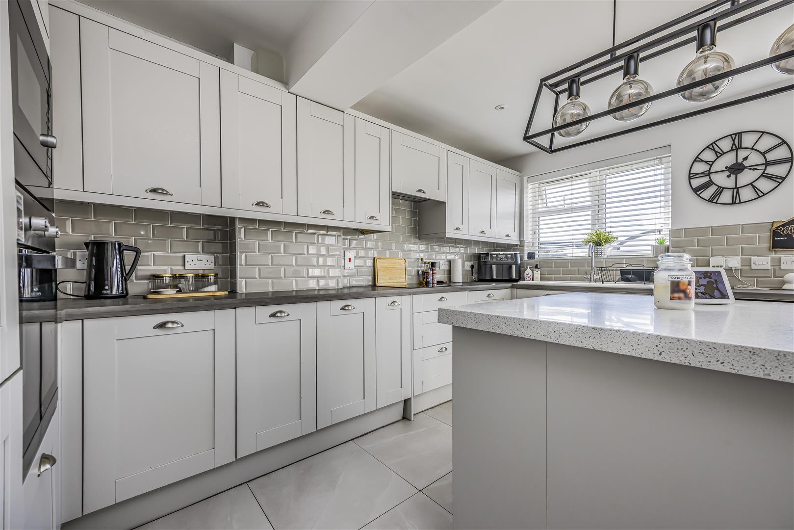 house - end terrace for sale high walk