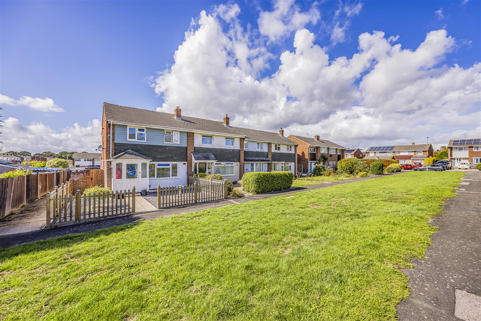 house - end terrace for sale high walk