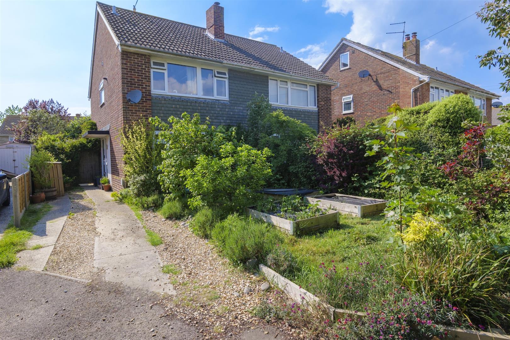 house - semi-detached for sale overton road