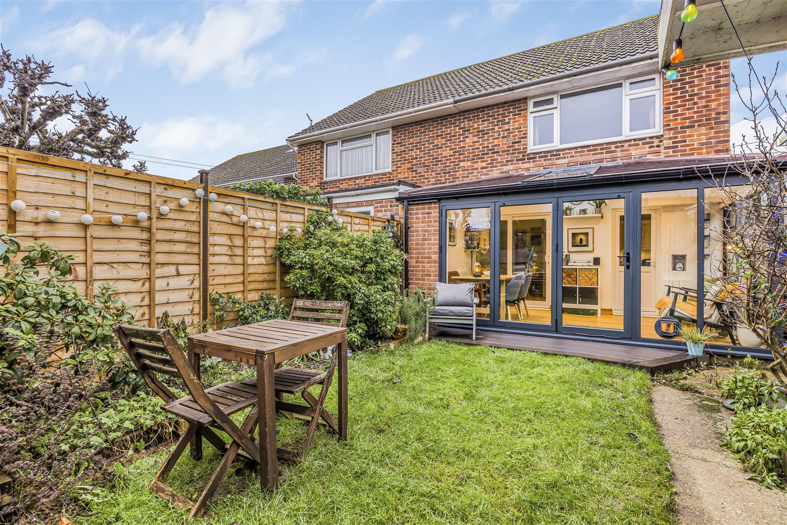 house - semi-detached for sale overton road