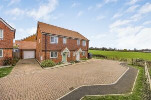 house - semi-detached for sale admiralty crescent