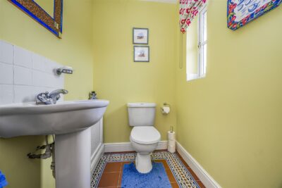 house - semi-detached for sale clarendon close