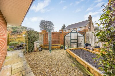 house - semi-detached for sale clarendon close