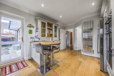 house - semi-detached for sale clarendon close