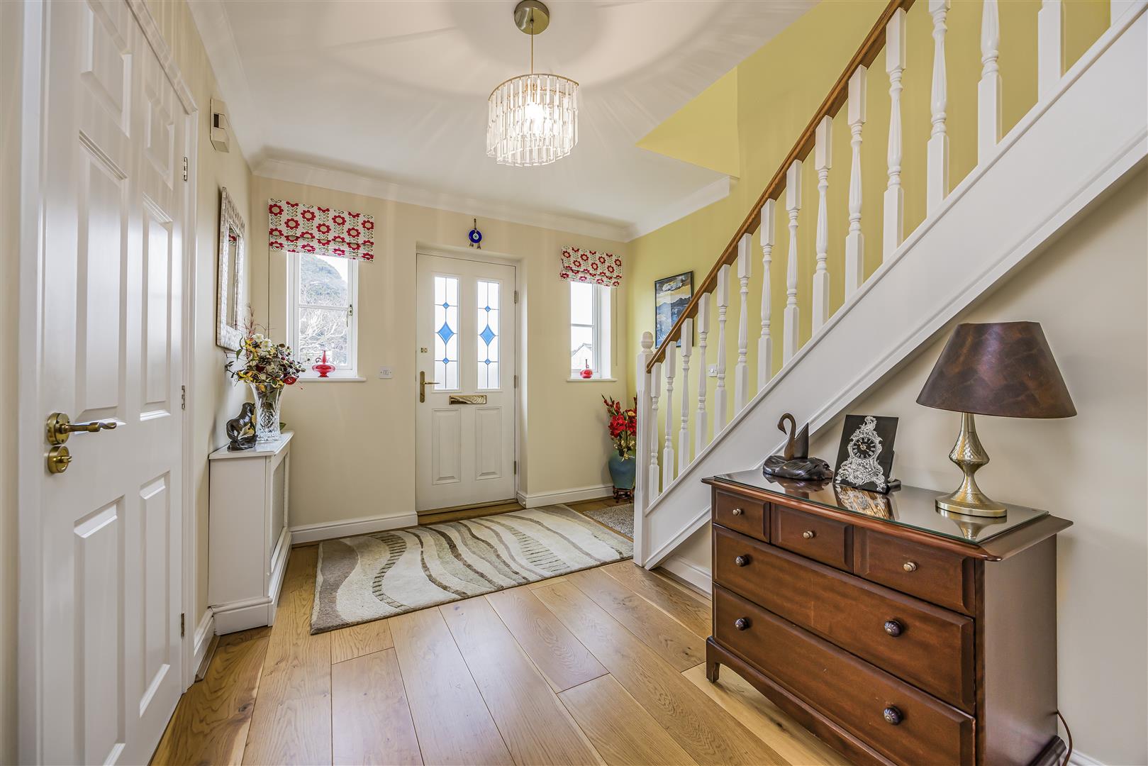 house - semi-detached for sale clarendon close