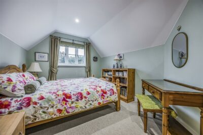 house - semi-detached for sale clarendon close