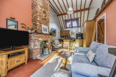 barn conversion for sale marsh lane