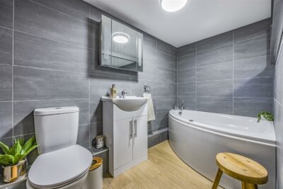 barn conversion for sale marsh lane