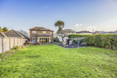 house - detached for sale south lane