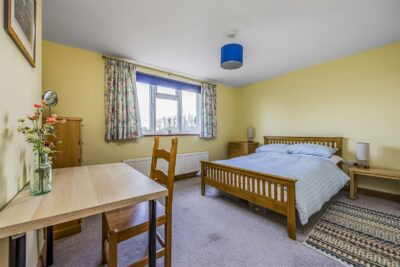 house - detached for sale south lane