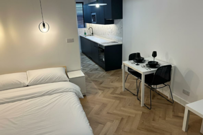 studio for rent willis road