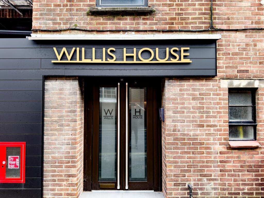 studio for rent willis road