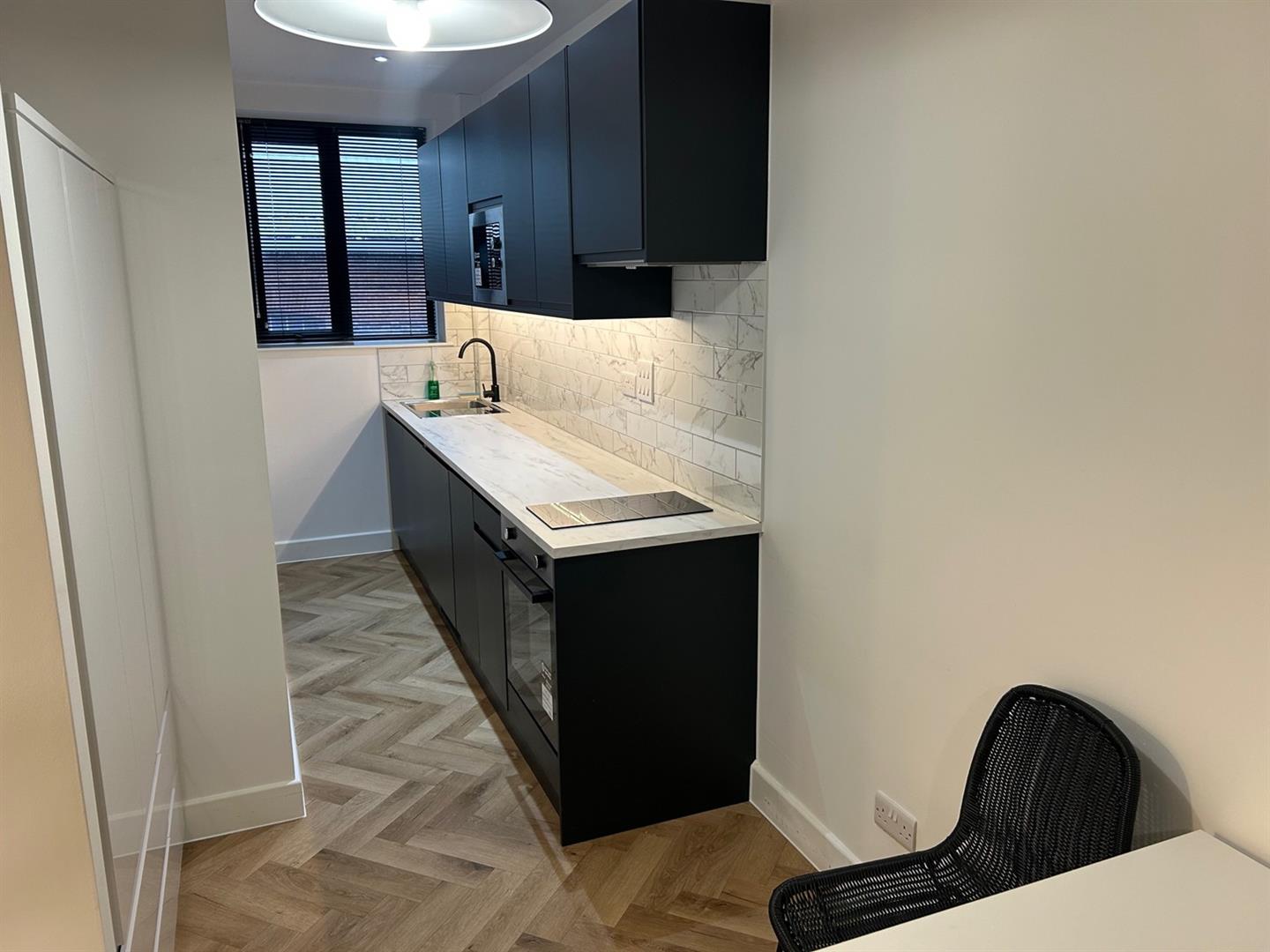 studio for rent willis road