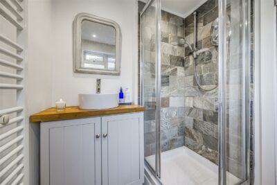 house - terraced for sale whyke lane