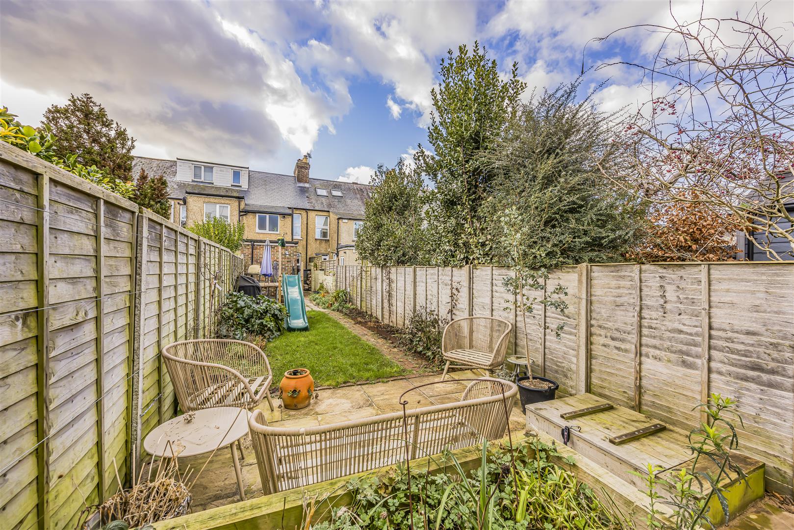 house - terraced for sale whyke lane