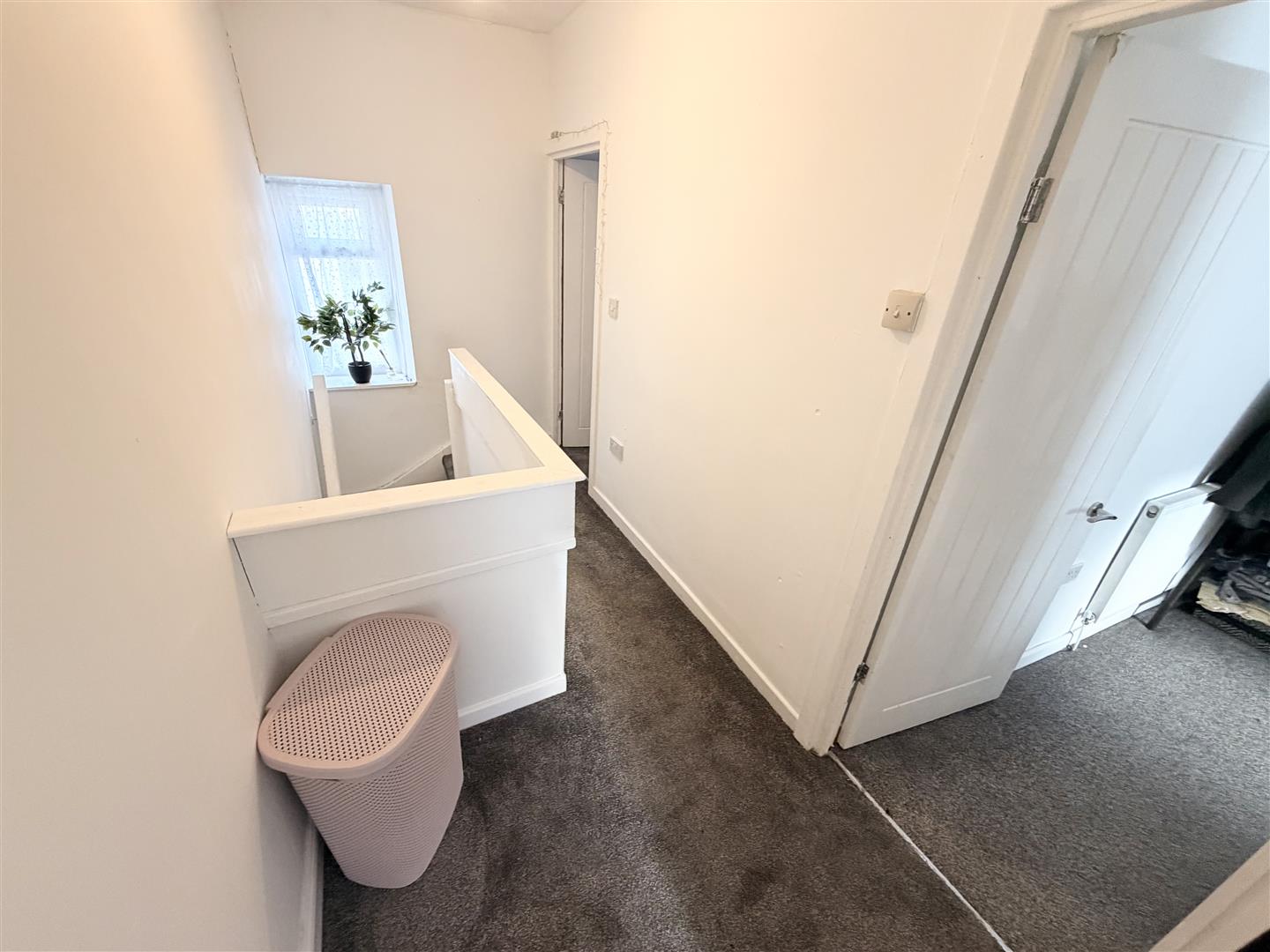 house - terraced for rent tynybedw street