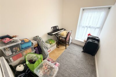 house - terraced for rent tynybedw street