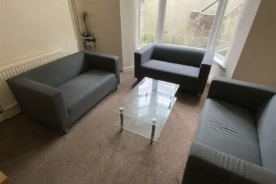 room for rent broadway